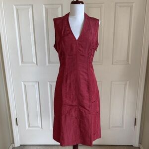 Zenobia Sleeveless V-Neck Midi Dress in raspberry color
